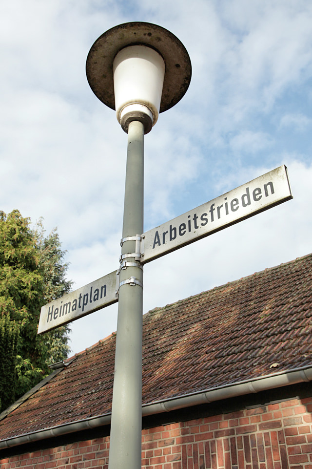 Straße »Arbeitsfrieden« in der Siedlung Lindental. Foto: Ralf Janowski